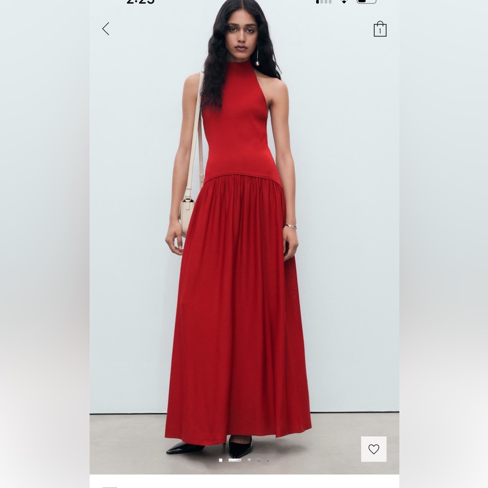 Halter-neck knitted dress